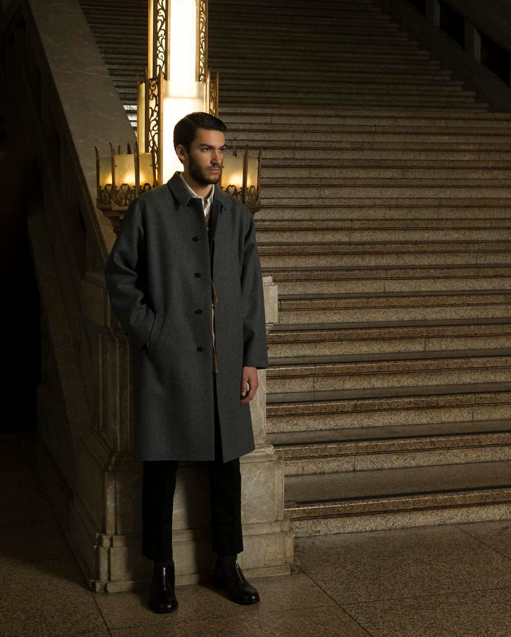 Wool cashmere soutien collar coat