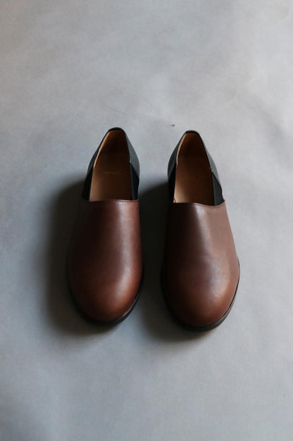 Leather slip on (WOMEN)