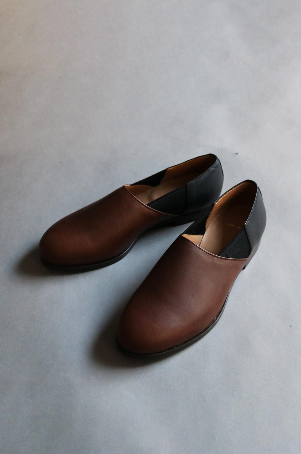 Leather slip on (WOMEN)