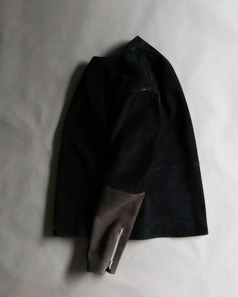 Leather switching blouson