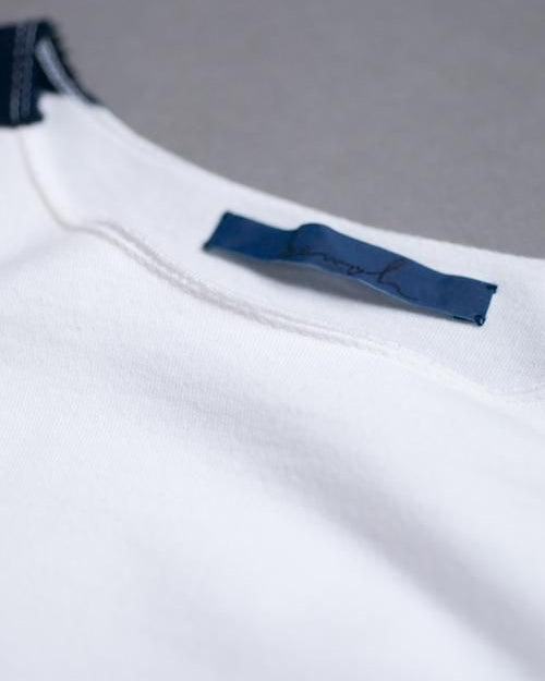 Border Long Sleeve T shirts