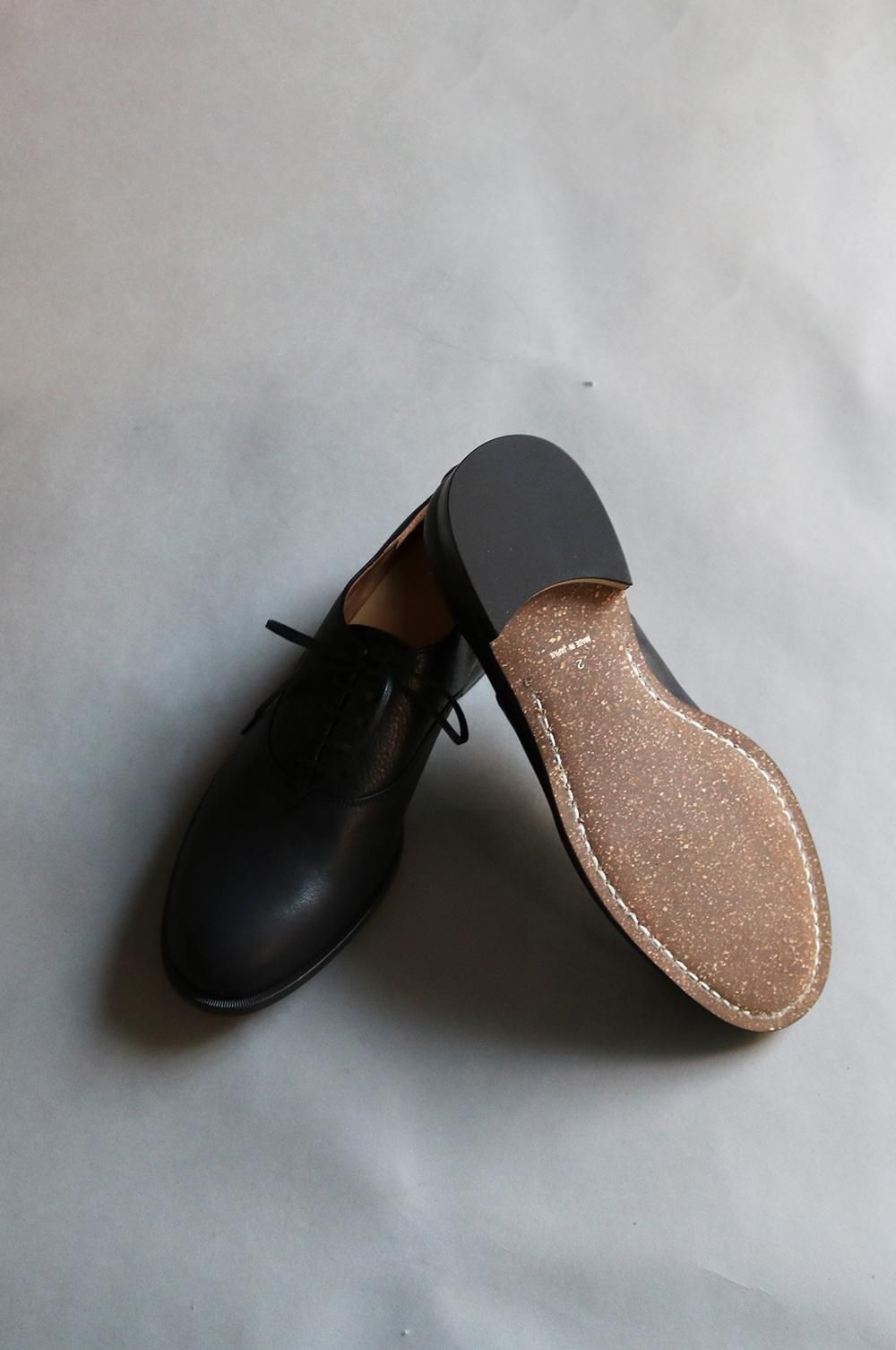 Leather shoes ( WOMEN )