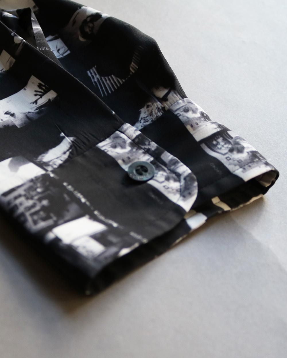 Graphic gather shirt <Film>