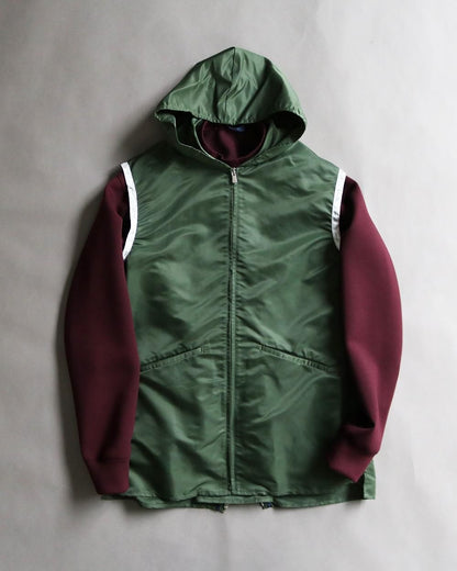 【LIMITED】Nylon gimmicking hooded vest
