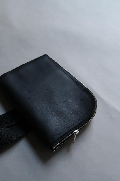 Leather × Belt utility bag