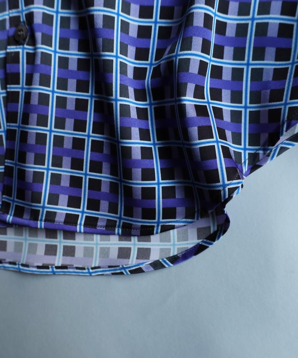 "Check" Graphic Shirt - GREY