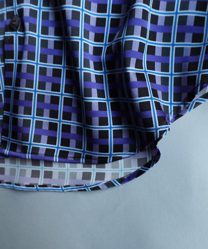 "Check" Graphic Shirt - GREY