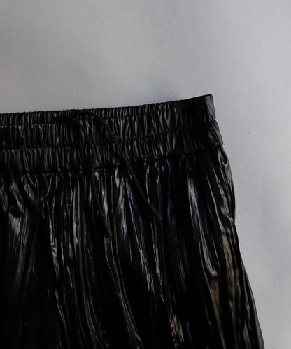 Pleats Pin Tuck Easy Trouser - BLACK