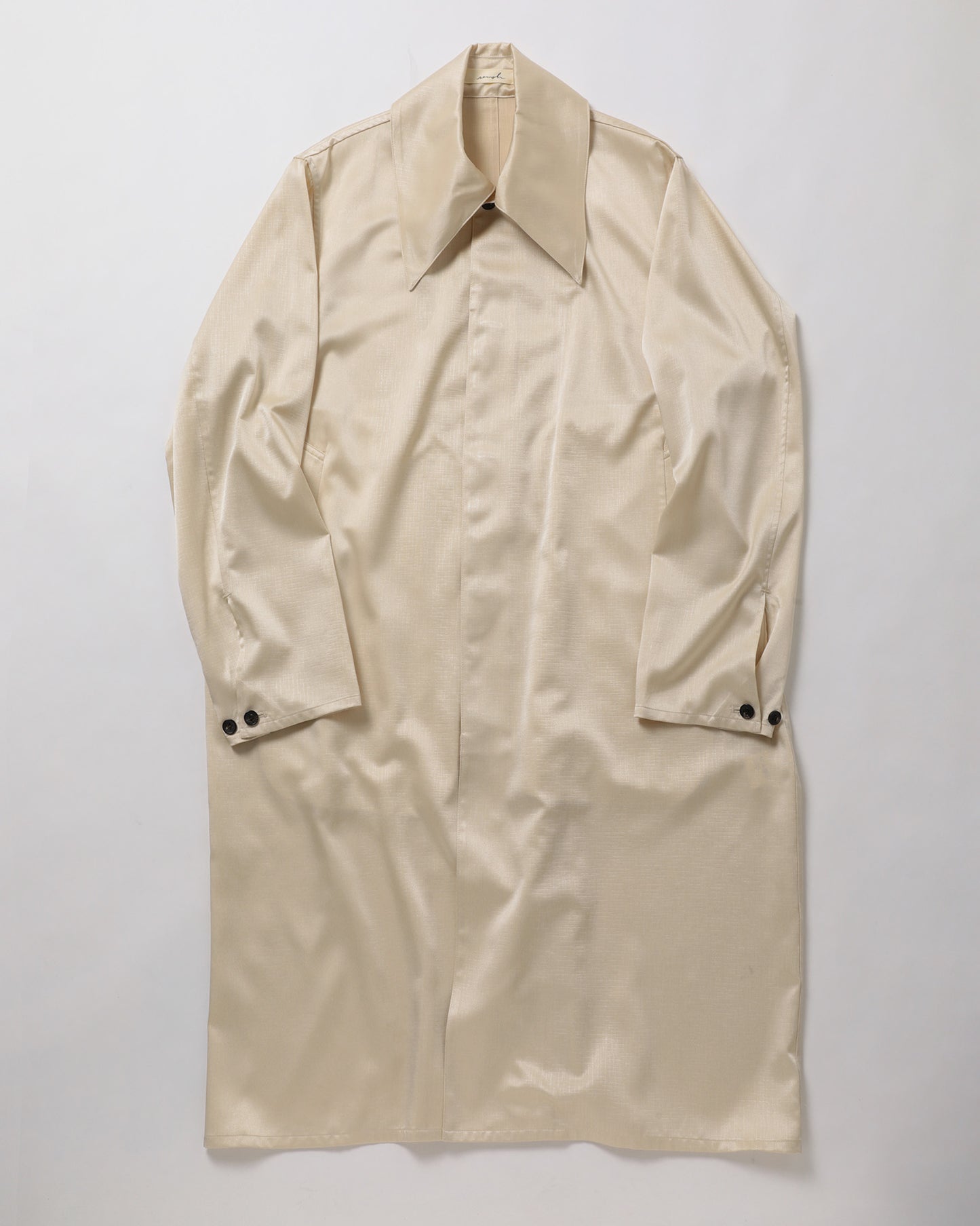 Embossed Effect ' Wide Collar Coat